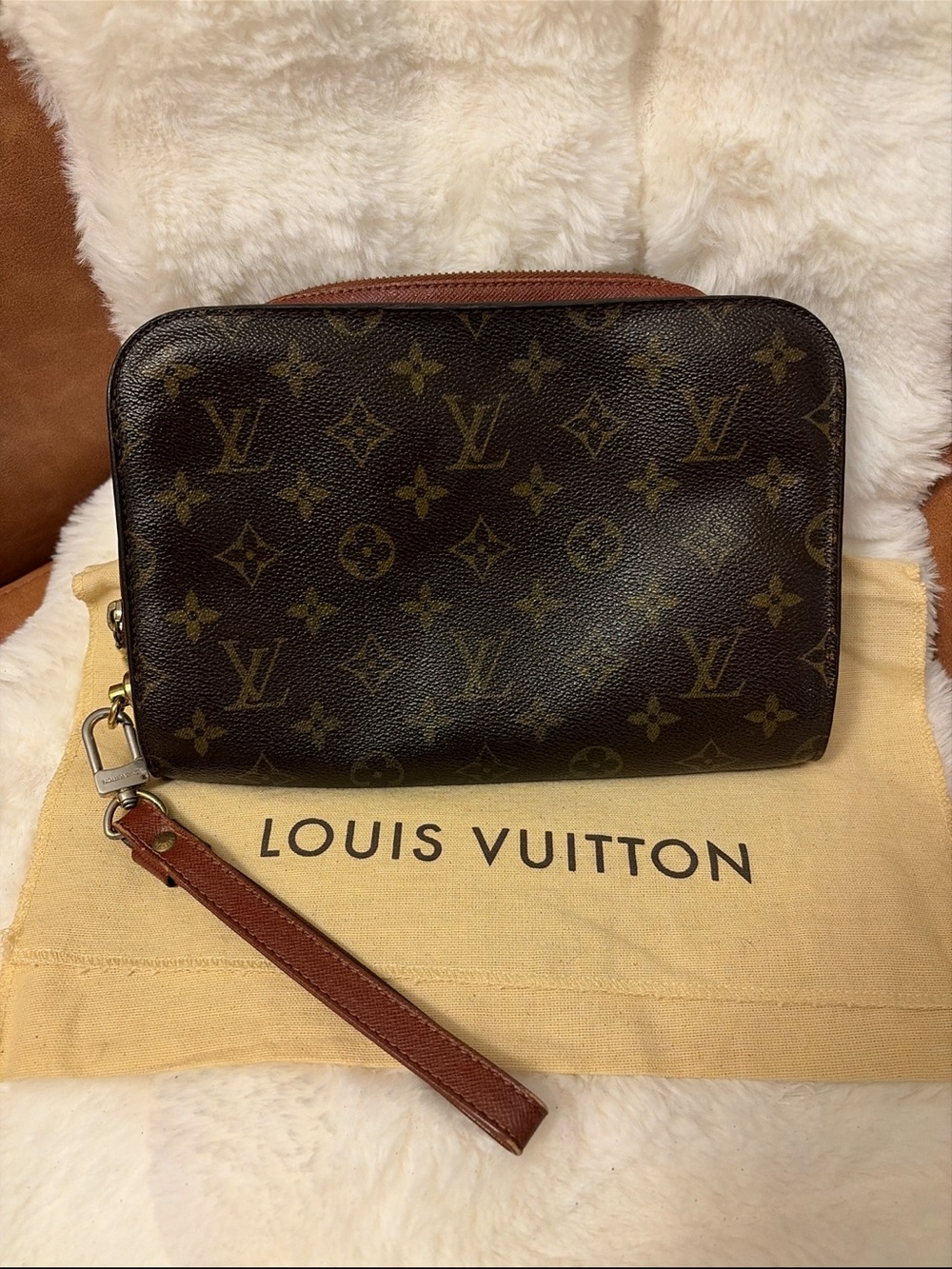 Louis Vuitton Monogram Orsay clutch 💯Authentic with COA and dustbag